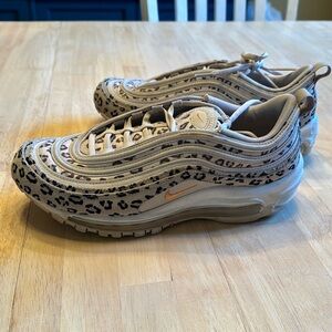 Nike Leopard Air Max women’s size 8.5